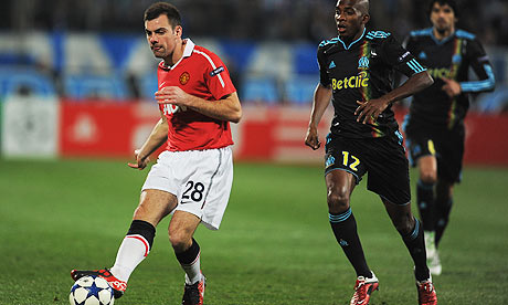 Darron Gibson in action for Manchester United against Marseille