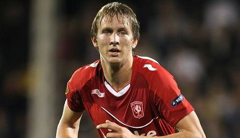 Luuk de Jong plays during a Europa League game against Fulham