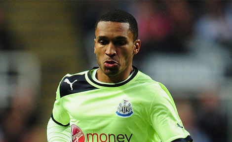 Sylvain Marveaux in action for Newcastle United in the Europa League