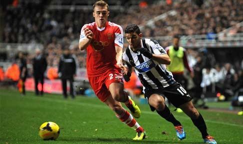 Hatem Ben Arfa in action for Newcastle against Southampton