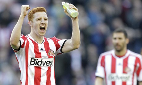 Jack Colback in action for Sunderland