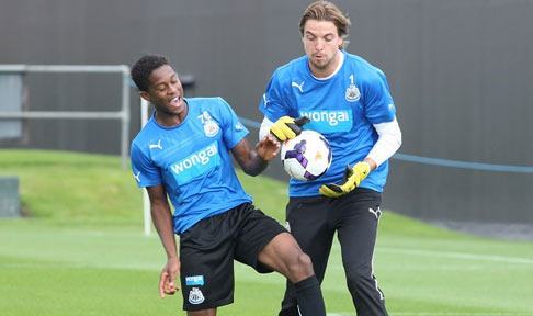 Rolando Aarons in a training session with Newcastle United