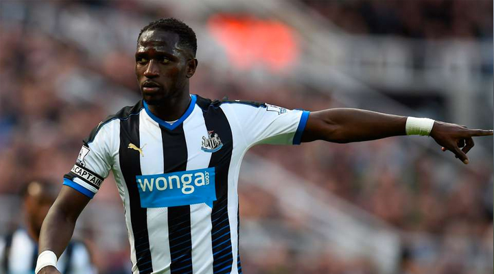 Newcastle United's Moussa Sissoko in action against Tottenham